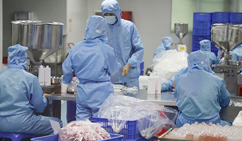 广州化妆品代加工厂家分享护肤品成分孕妇禁用的有哪些